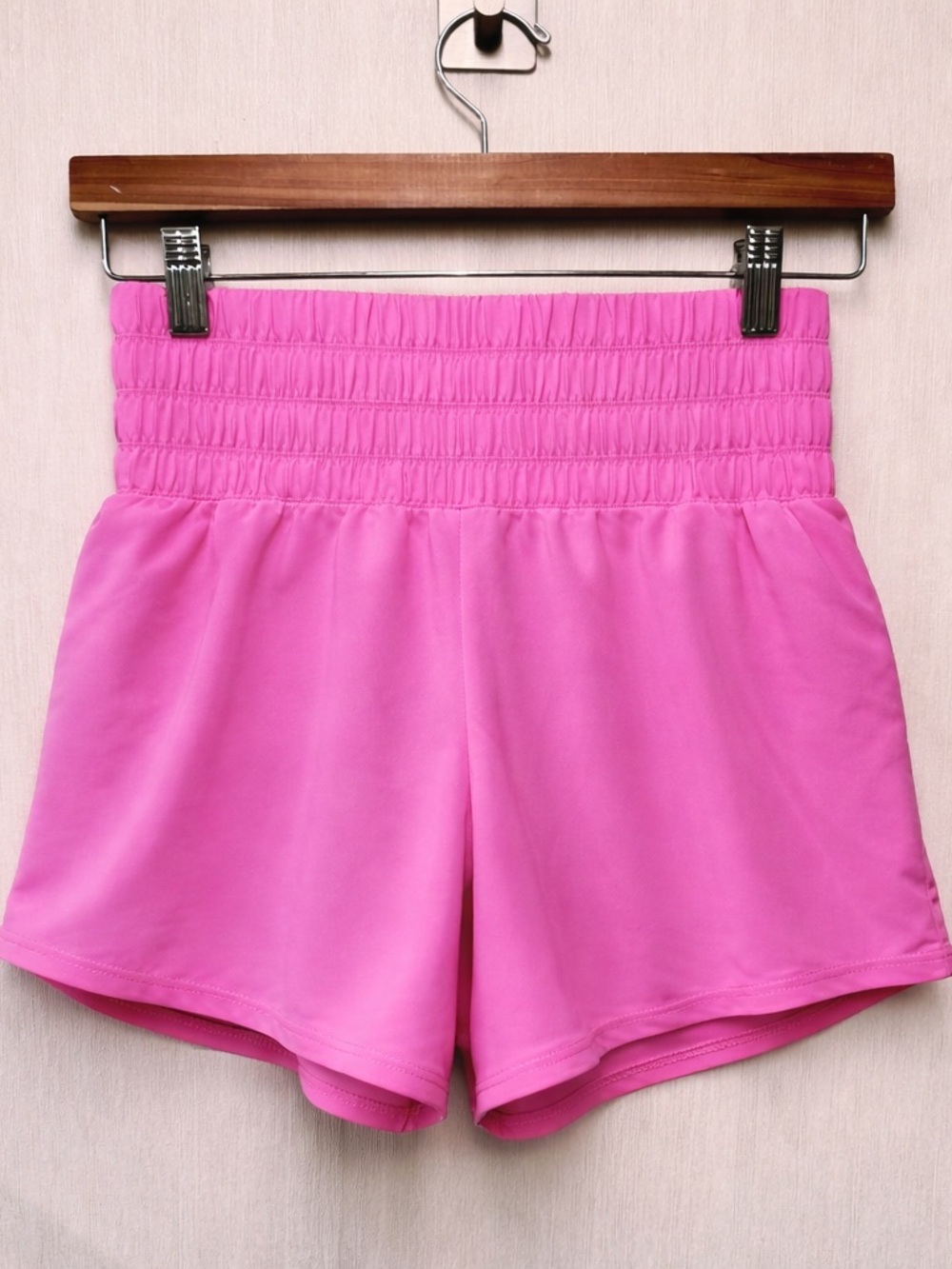 NWT Nike One Pink Dri-FIT Ultra High-Waisted 3” Brief-Lined Shorts, Size Small - Picture 5 of 11
